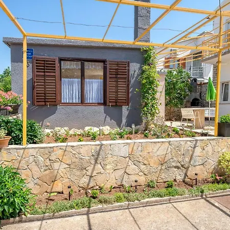 Apartments Klavdija Vodice Exterior photo